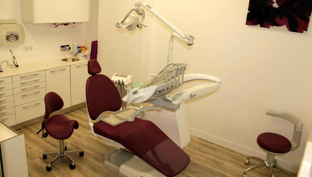 Clínica dental Estefanía Cordón consultorio odontológico 